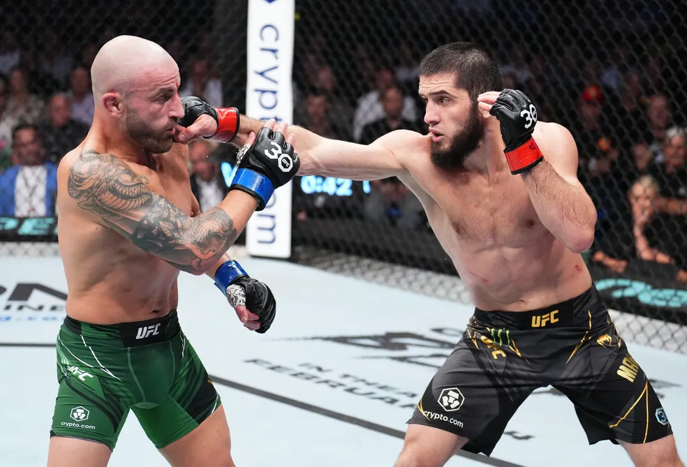 Assistir UFC 294 – Islam Makhachev x Alexander Volkanovski Ao Vivo Grátis em HD