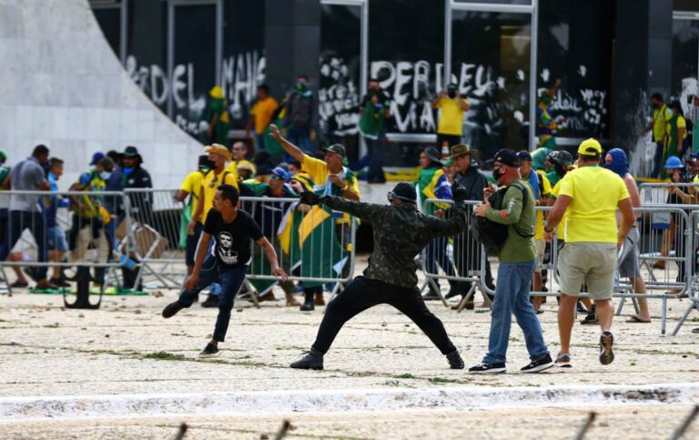 Projeto de Anistia para Golpistas do 08/01 Está em Consulta Pública no Senado