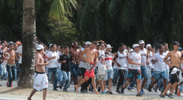 Polícia do RJ e MP fazem operação contra torcidas organizadas