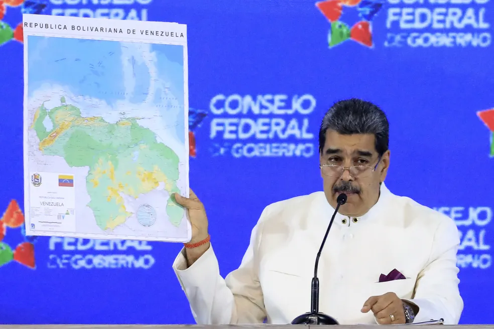 Maduro Divulga ‘Novo Mapa’ da Venezuela com Inclusão da ‘Guiana Essequiba’