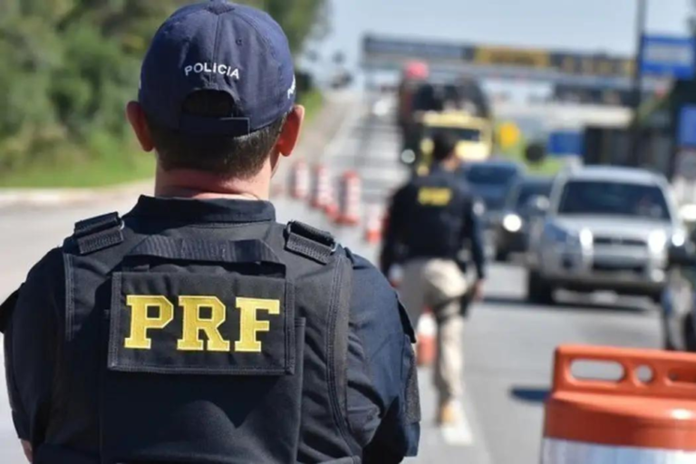 PRF contabiliza 90 mortes em rodovias federais no feriado de Natal