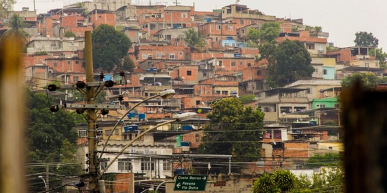 Organizações que atuam em periferias terão apoio para se formalizar