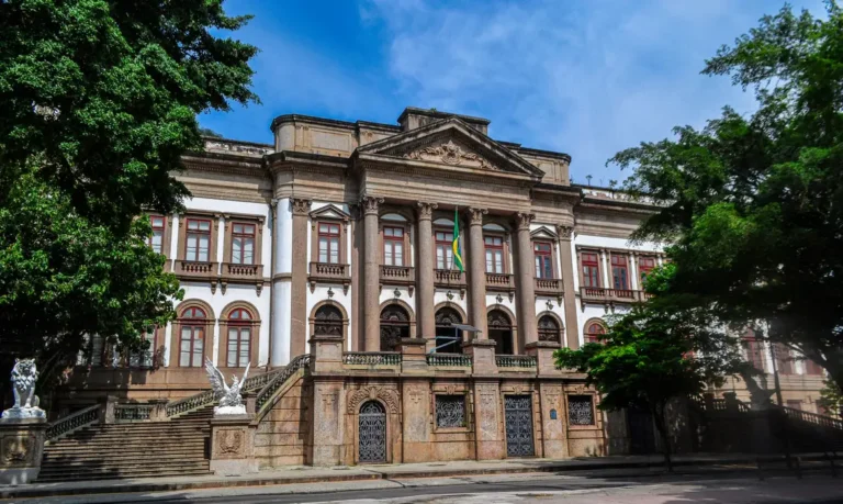 Projeto de centro de pesquisa geológica é retomado no Rio de Janeiro