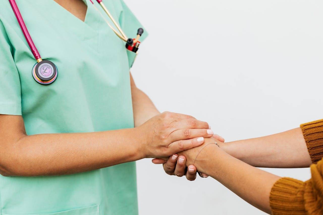 Brasil possui mais de 700 mil enfermeiros em atuação