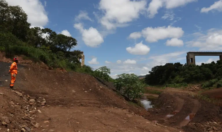 Decisão sobre Brumadinho causa indignação a parentes de vítimas