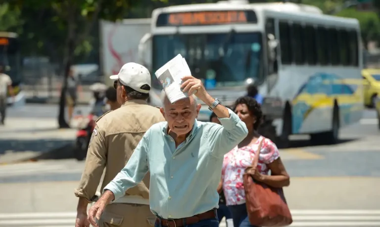 Sensação térmica no Rio pode passar de 50º C no fim de semana