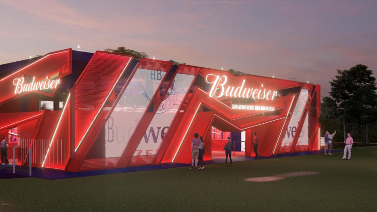 Budweiser é a cerveja oficial do Lollapalooza Brasil 2024