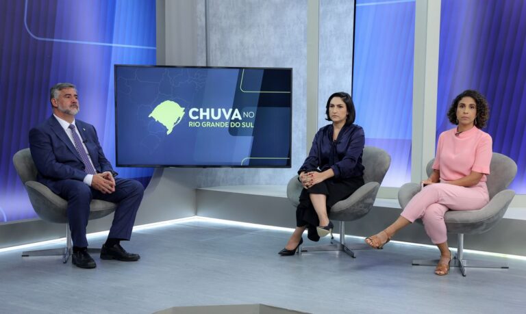 Chuvas no RS: material da EBC poderá ser usado por rádios comunitárias