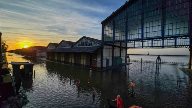 Nível do Guaíba chega a 3,77 metros em Porto Alegre