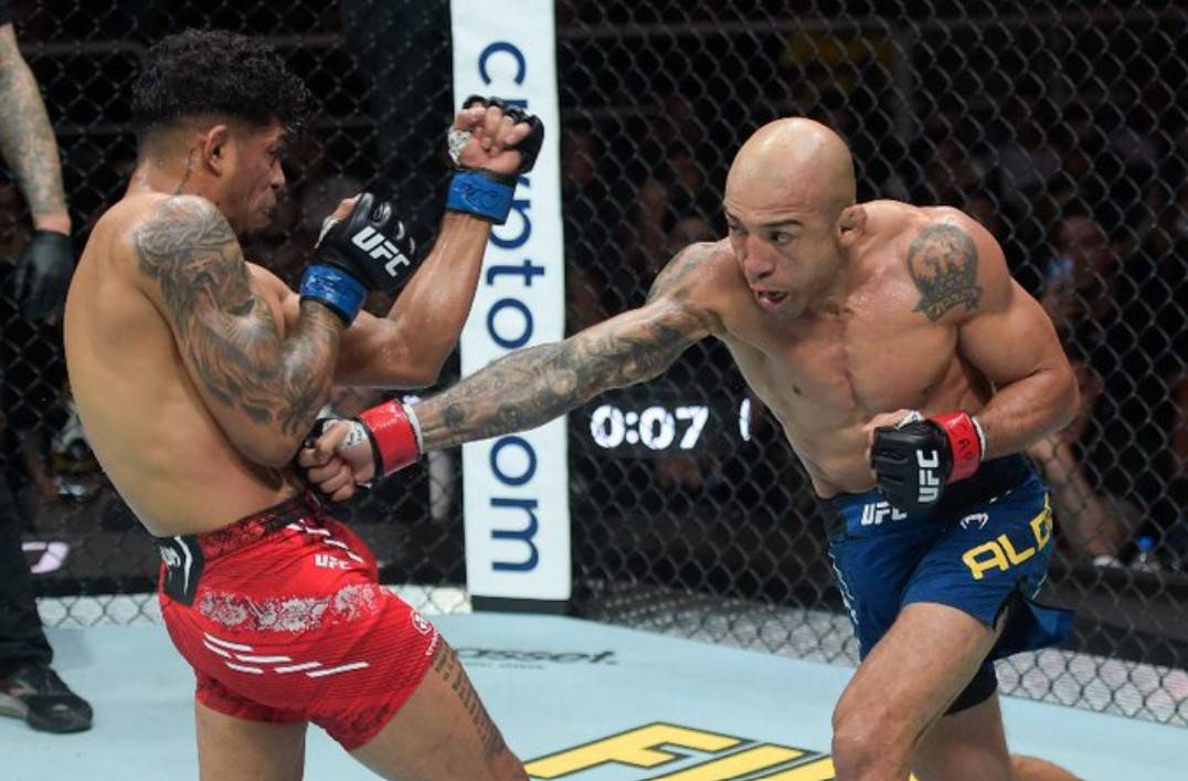 Em retorno ao MMA no UFC 301, Jose Aldo vence Jonathan Martinez e descarta aposentadoria