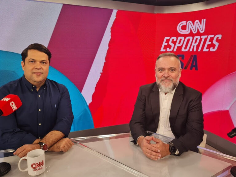 “O Corinthians não quebrou”, diz Santoro ao CNN Esportes S/A