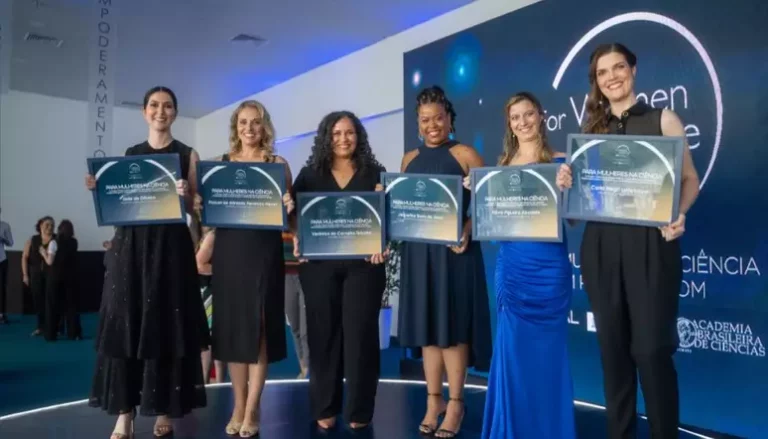 Prêmio de Ciência voltado para mulheres e meninas abre inscrições 