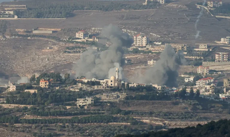 Irã lança mísseis contra Israel, que confirma ataque